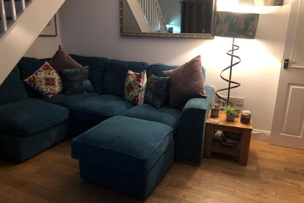 Six By The Sea - 1 Bed House - A Little Something For Everyone Saint Columb Minor Exterior foto
